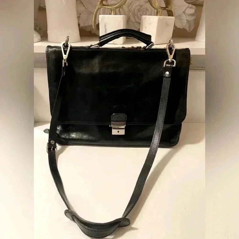Vintage Hebella black Italian Leather gold Clasp Front Across Body laptop bag